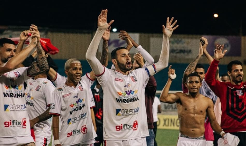 Ex-BBB é anunciado como treinador de time mineiro