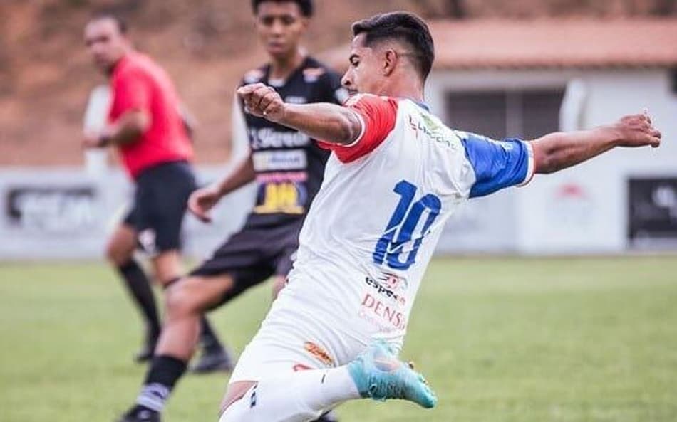 Ex-Cruzeiro, meia Álvaro busca espaço em time paulista: ‘Empolgado’