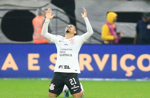 Faz o pix! Entenda como classificação na Copa do Brasil ajuda as finanças do Corinthians