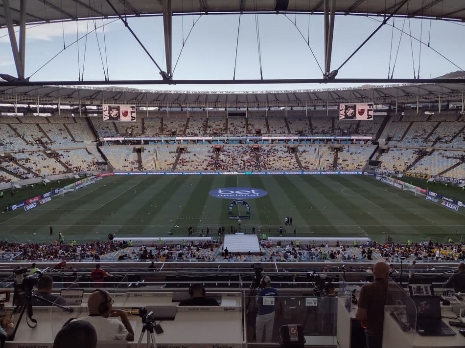 Flamengo cassa liminar e impede o Vasco de jogar contra o Atlético-MG no Maracanã; Cruz-Maltino vai recorrer