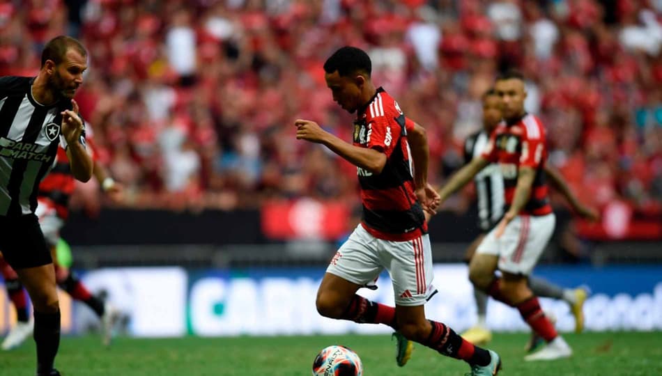 Flamengo x Botafogo: ingressos à venda a partir desta quarta para clássico do Brasileirão