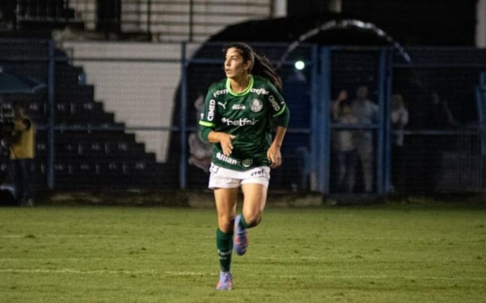 Flávia Mota espera equilíbrio, mas projeta boa atuação do Palmeiras contra o São Paulo no Brasileiro Feminino