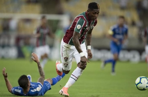 Fluminense se aproxima de contratar atacante colombiano