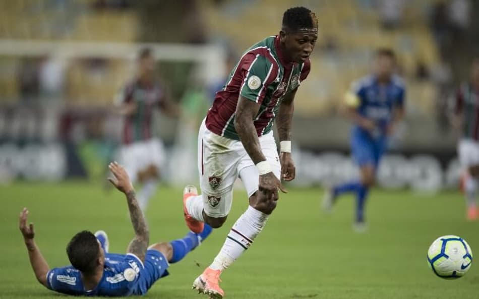 Fluminense se aproxima de contratar atacante colombiano
