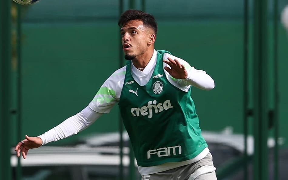 Gabriel Menino valoriza período de treinos no Palmeiras durante a Data Fifa: ‘Bom para encaixar nossos ataques’