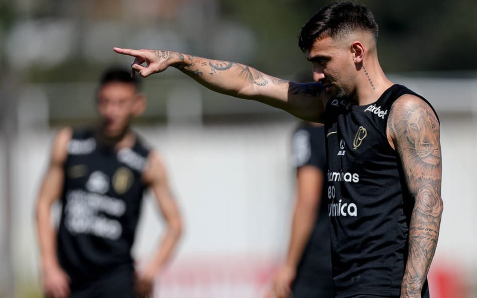 Gustavo Mosquito, do Corinthians, volta a se pronunciar sobre piada de comentarista e manda recado