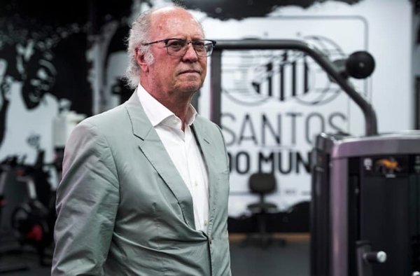 Interino do Santos, Falcão revelou ao Lance! que gostaria de retomar carreira como treinador