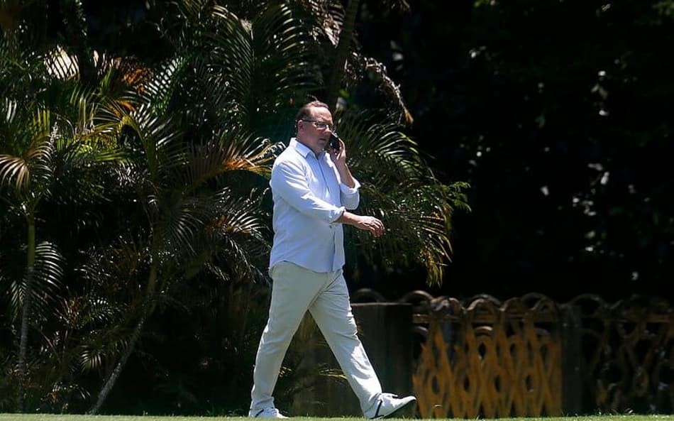 John Textor exalta situação do Botafogo e detalha situações judiciais envolvendo o clube