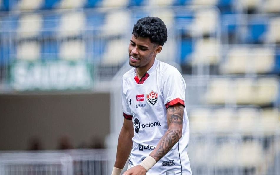 Joia da base do Vitória reforça o Atlhetic na disputa da Série D do Campeonato Brasileiro
