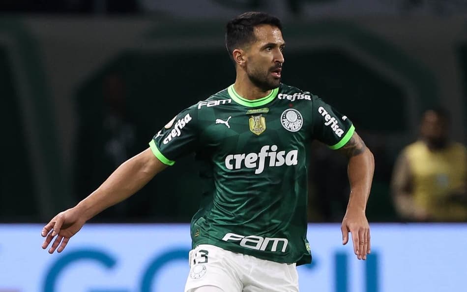 Luan analisa erros do Palmeiras no clássico e lamenta atuação ruim: ‘Queríamos os três pontos’