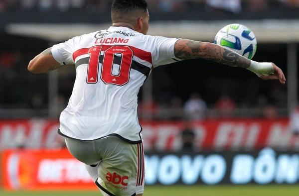 Luciano aposta em força da torcida para classificação do São Paulo na Sul-Americana