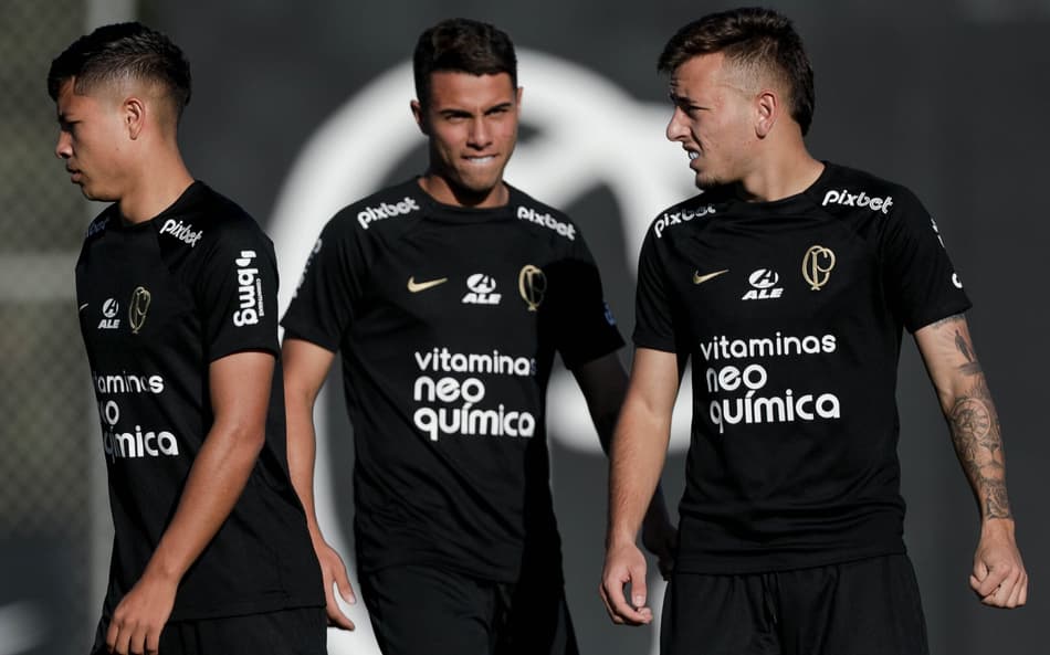 Luxemburgo ‘abraça’ a base e não relaciona titulares do Corinthians para duelo na Libertadores