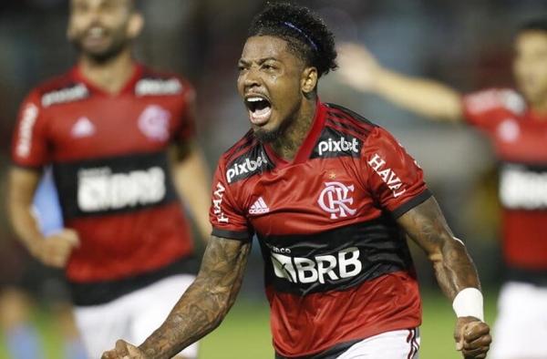 Marinho aceita baixar salário para deixar Flamengo, mas pedida ainda é acima do que o São Paulo quer pagar