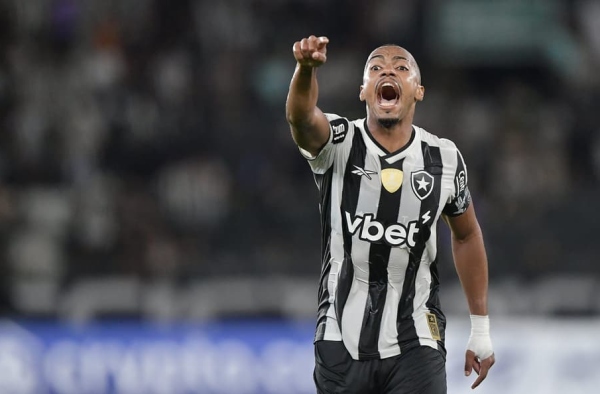 Marlon Freitas relembra título da Libertadores após classificação do Botafogo
