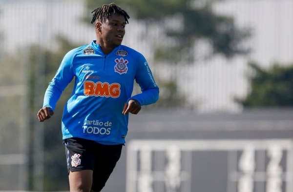 Matheus Jesus rescinde com Corinthians e Ponte Preta e acerta ida ao futebol japonês