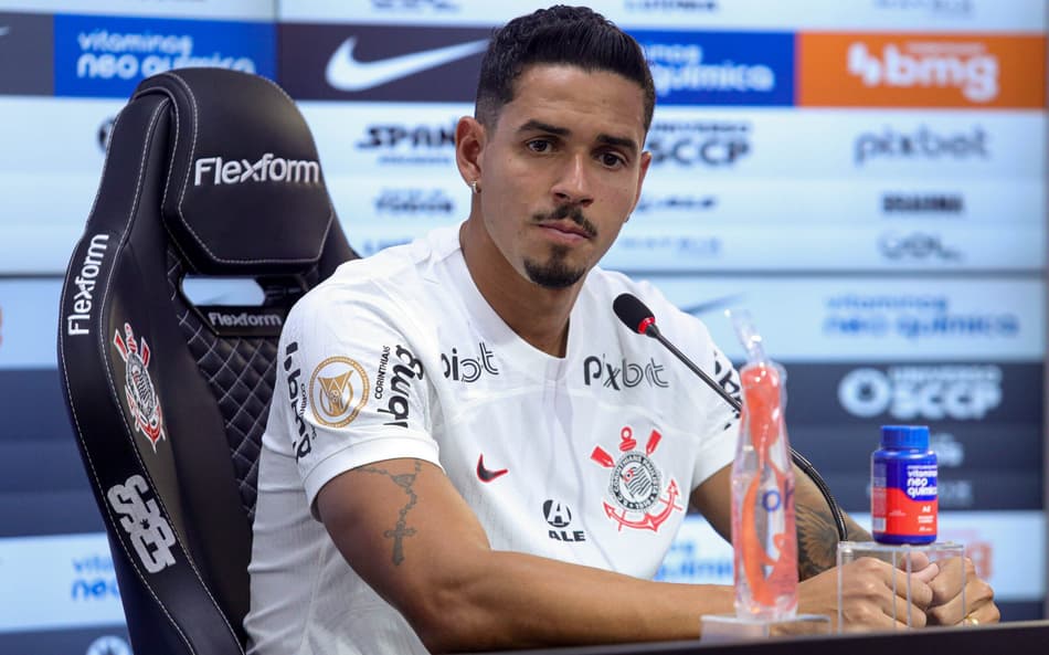 Mesmo contratado com ‘grife’, Lucas Veríssimo deve pegar o ‘fim da fila’ na busca por uma vaga como titular na defesa do Corinthians