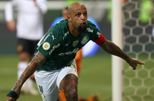 Na história do Palmeiras, Felipe Melo pode enfrentar o ex-clube pela primeira vez