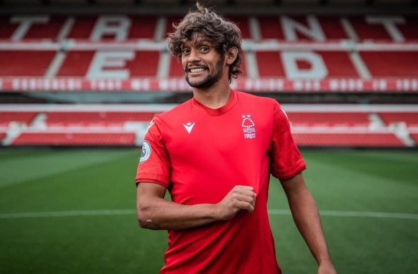 Nottingham Forest pode negociar Gustavo Scarpa, que deseja seguir na Europa