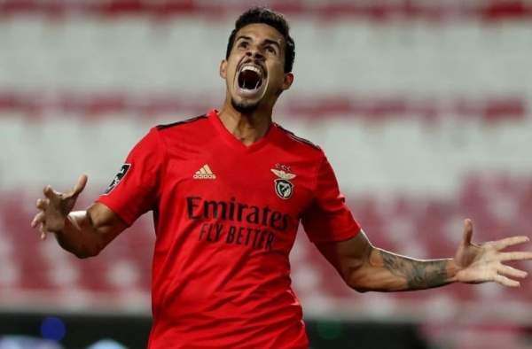 Opção de compra, obrigação e joelho: o que sabemos sobre Lucas Veríssimo no Corinthians