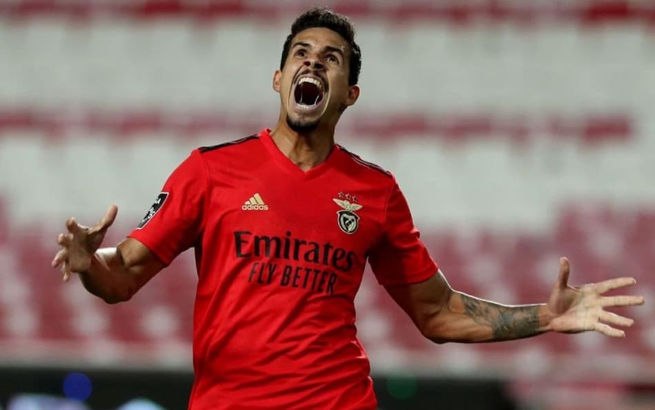 Opção de compra, obrigação e joelho: o que sabemos sobre Lucas Veríssimo no Corinthians
