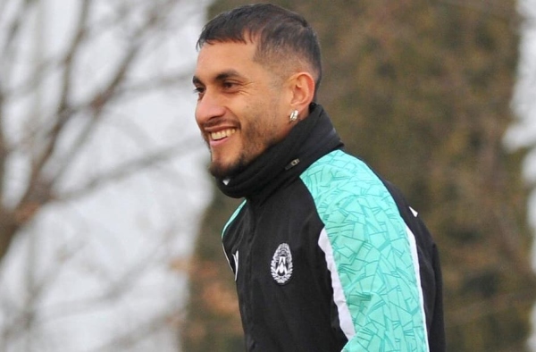 Palmeiras apresenta valores e estabelece prazo para resposta de Roberto Pereyra
