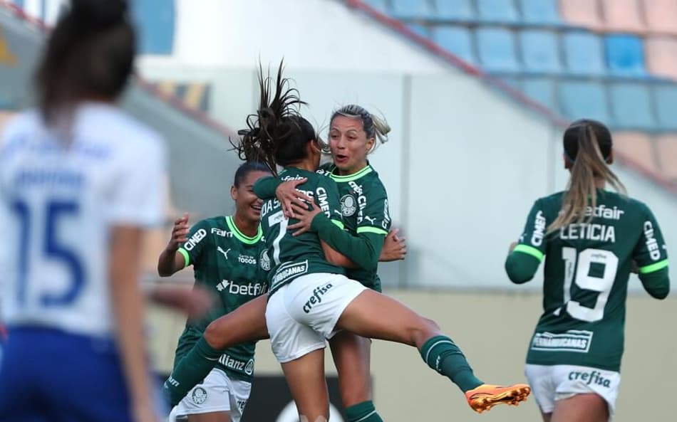 Palmeiras derrota Cruzeiro e alcança segunda vitória consecutiva no Brasileirão Feminino