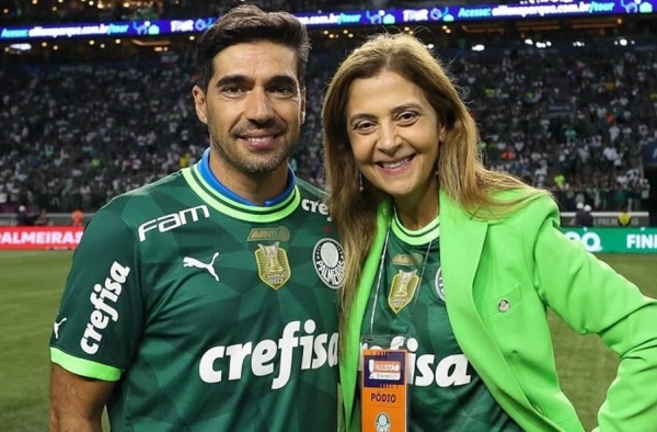 Palmeiras e Abel Ferreira conversam constantemente, mas renovação ainda não é papo formal