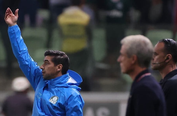Palmeiras enfrenta o Botafogo pensando em não perder liderança de vista