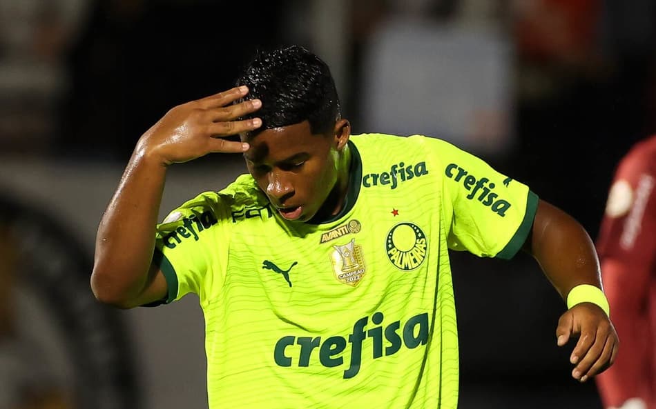 Palmeiras fica perto de receber mais um bônus milionário pelos gols de Endrick