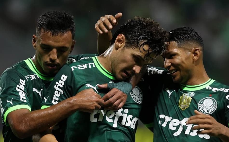 Palmeiras inicia período de um mês com sequência pesada e enfrenta uma ‘final’ atrás da outra
