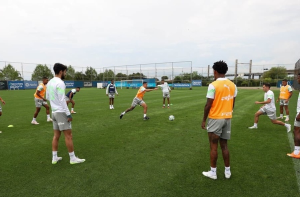 Palmeiras não consegue voltar para São Paulo e treina em Porto Alegre após derrota para o Grêmio