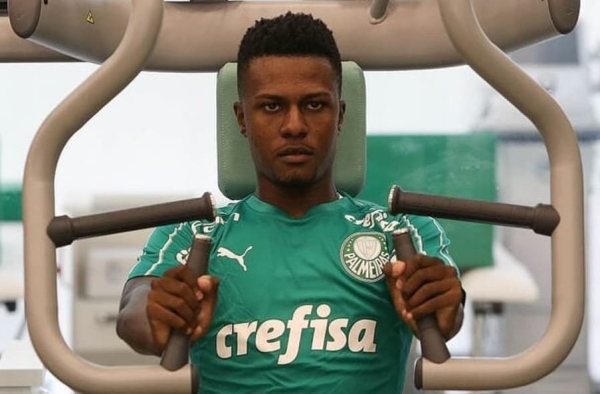 Palmeiras pode lucrar com negociação de zagueiro para o futebol da Turquia