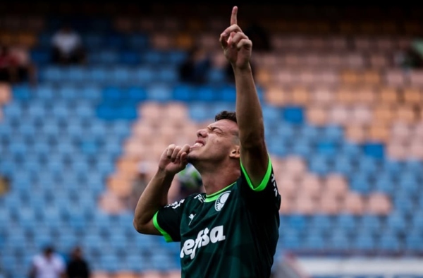 Palmeiras tem dia de goleadas pelo Paulistão das categorias de base