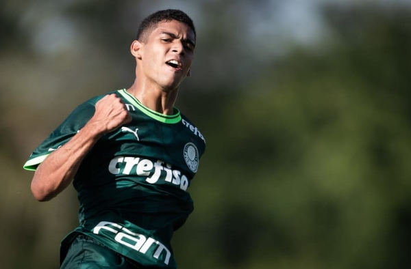 Palmeiras vence o São Paulo e se classifica para próxima etapa do Campeonato Brasileiro sub-20