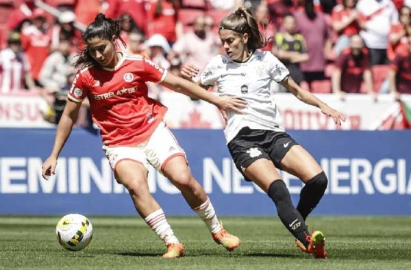 Pelo Brasileirão Feminino, Internacional e Corinthians reeditam final de 2022