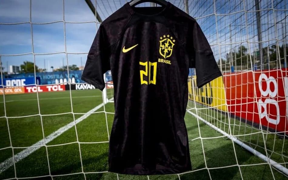 Por que a Seleção Brasileira vai jogar de camisa preta?