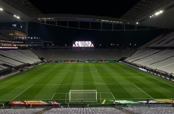 Por que o estádio do Corinthians estará sem torcida contra o Vasco?