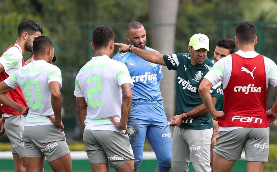 Poupar ou não? Palmeiras pode ter força máxima diante do América-MG