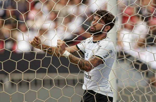 ‘Pulmão’ do ataque, mas com seca recorde: veja raio-x do jejum de gols de Yuri Alberto no Corinthians
