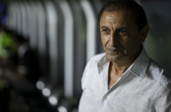 Ramón Díaz enche a bola de Payet e projeta briga do Vasco na reta final do Brasileirão: ‘Agora estamos competindo’