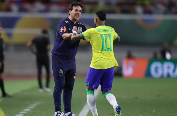 Recorde batido por Diniz na Seleção já havia sido alcançado pelo Fluminense contra o Vasco