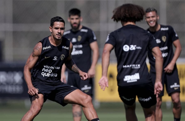 Reforços desfalcam o Corinthians contra o Internacional no Brasileirão; veja provável escalação