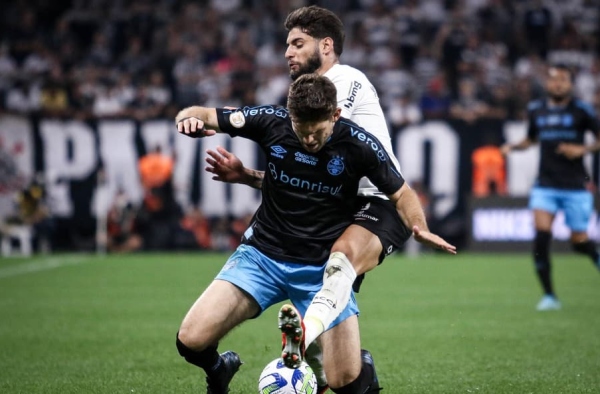 Saiba se o jogo entre Corinthians e Grêmio pode ser anulado após a CBF admitir erro de arbitragem