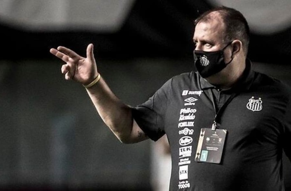 Santos acerta o retorno de ex-treinador para a comissão técnica do clube
