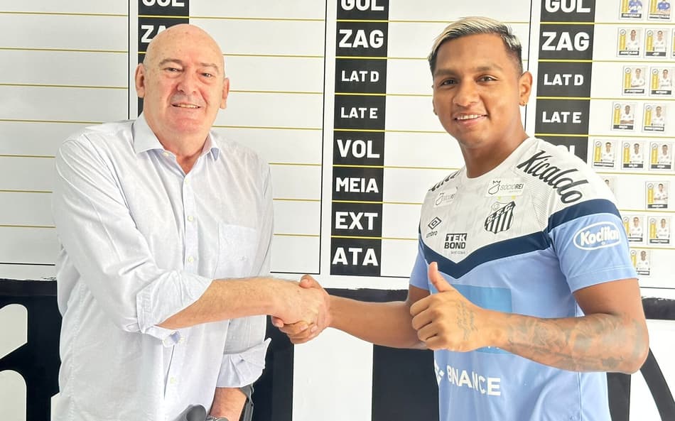Santos anuncia contratação de Alfredo Morelos