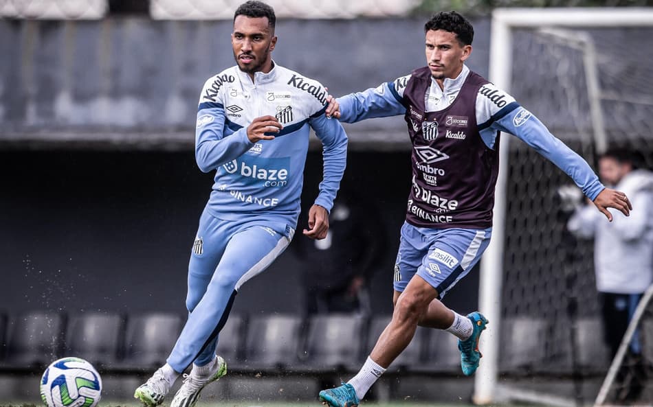 Santos começa planejamento da semana com ‘dores de cabeça’