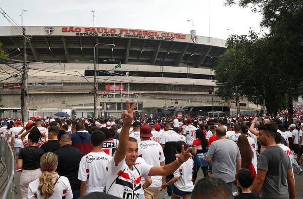 São Paulo já vendeu 26 mil ingressos para confronto com o Internacional pelo Brasileirão