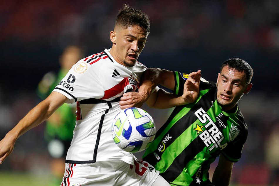 São Paulo ‘perde’ porcentagem de seis promessas de Cotia; só outras seis são 100% do Tricolor