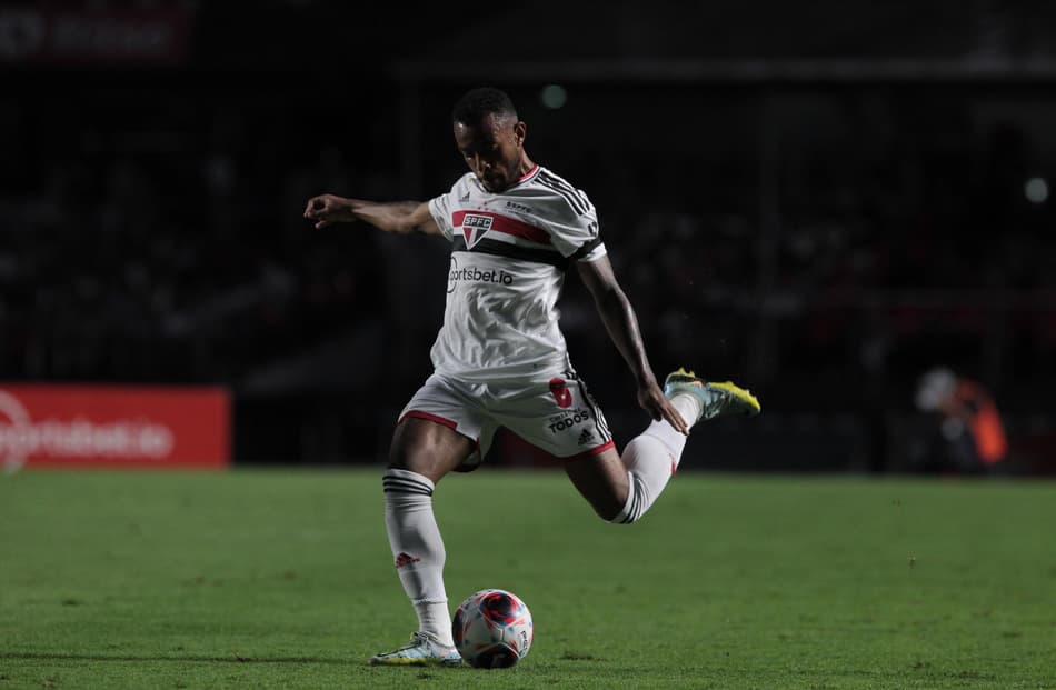 São Paulo vai vender Welington? Saiba os planos do clube para o jogador