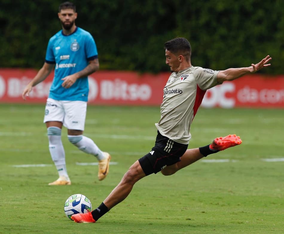 São Paulo vence o Coritiba em jogo-treino em preparação para Copa Sul-Americana